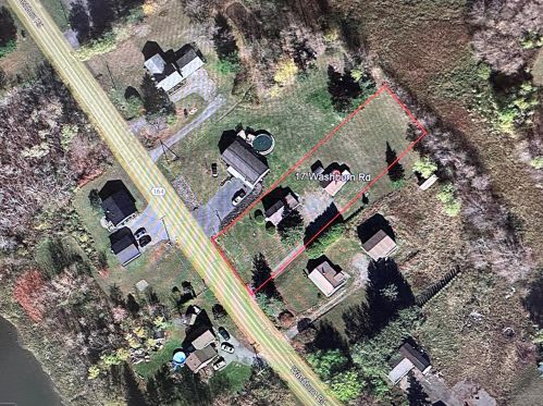 17 Washburn Rd, Presque Isle, ME 04769-6906