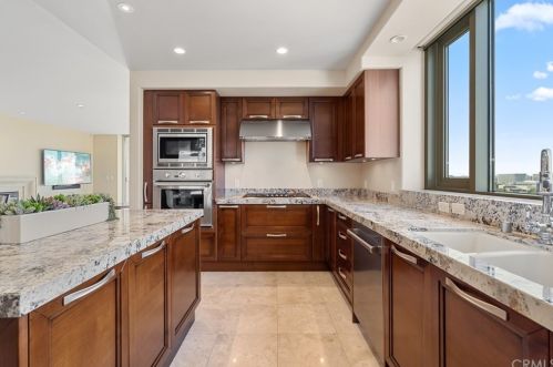 5140 Scholarship, Irvine CA  92612-5696 exterior