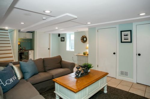 1163 Juliet Ave, Saint Paul MN  55105-2922 exterior