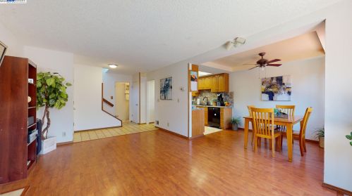 4774 Snow Dr, San Jose, CA 95111-2674