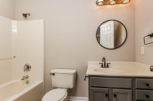 1040 Briar Rose Ln, Ladson SC  29456-3073 exterior