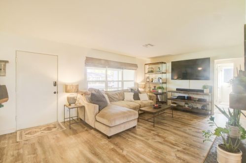 409 Severin Ave, Modesto, CA 95354-1645