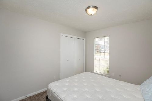 2212 Mockingbird Ln, Morgans Point TX 77571-2542 exterior