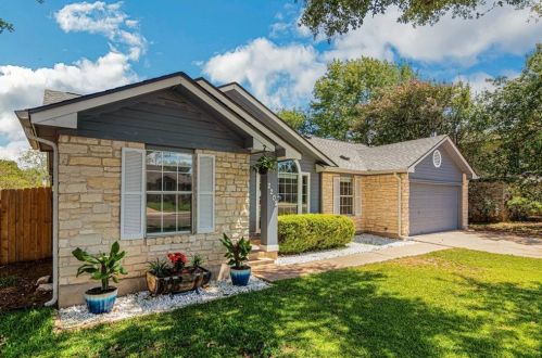 2202 Clover Ln, Cedar Park, TX 78613-6256