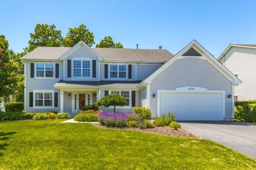 674 Aster Dr, Gurnee, IL 60031-5333