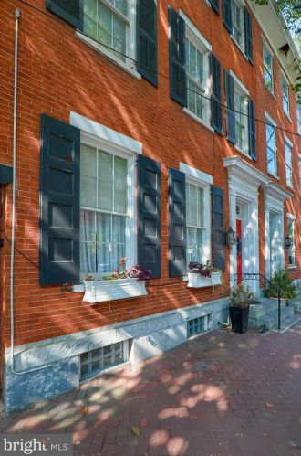 42 Lime St, Lancaster PA  17602-2949 exterior
