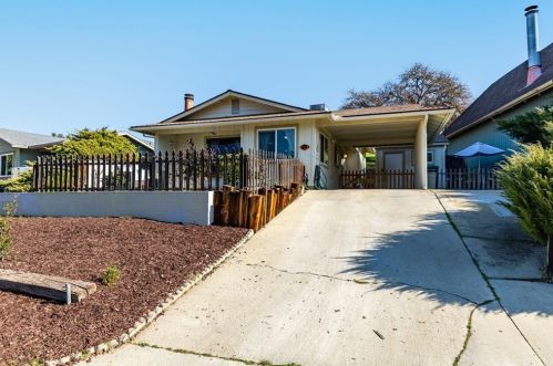 5076 Bluebird Ln, Lake Nacimiento, CA 93446-4268