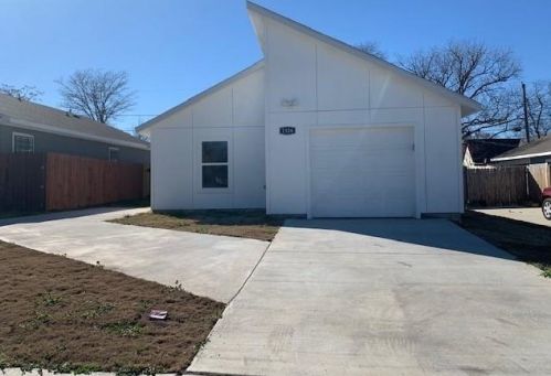 1326 Driess St, Fort Worth TX  76104-5202 exterior