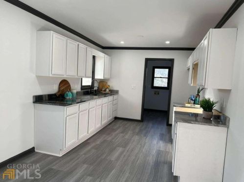 459 Moreland Way, Atlanta GA  30354-1131 exterior