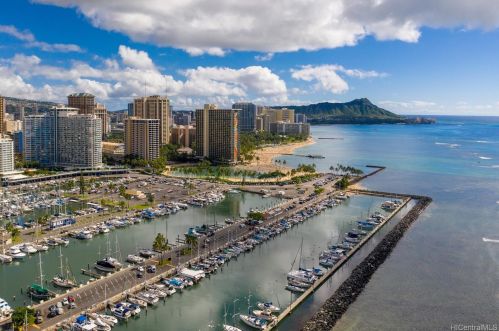 1777 Ala Moana Blvd, Honolulu HI  96815-1683 exterior