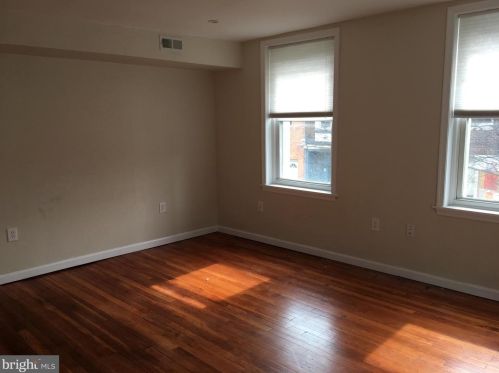 1150 12 St, Philadelphia PA 19147-4524 exterior