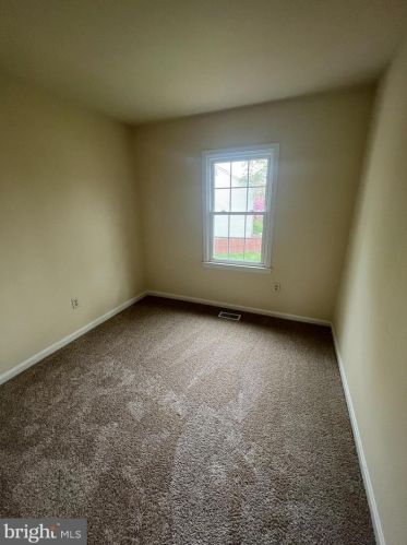 2824 Mozart Dr, Silver Spring MD 20904-6832 exterior