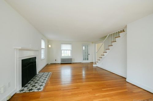 53 Flagler Ave, Cheshire CT  06410-2201 exterior
