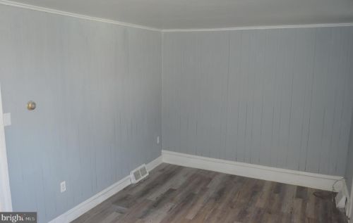 2161 Newville Rd, Carlisle PA  17015-7747 exterior