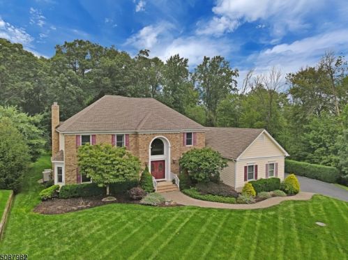 189 Beaumonte Way, Bridgewater, NJ 08807-2312
