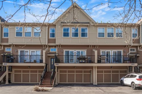 15554 Eagle Ridge Rd, Saint Paul, MN 55124-7830