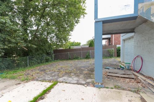 1418 Covedale Ave, Cincinnati OH  45238-3815 exterior