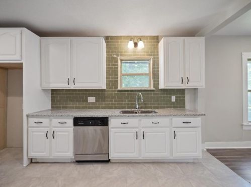 2608 Marlin St, Fort Worth TX  76105-4440 exterior