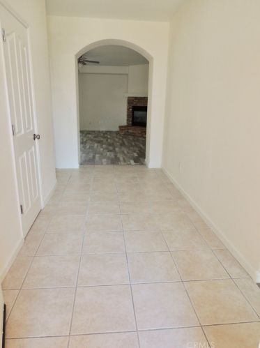 1610 San Simeon Dr, Lemoore, CA 93245-4951