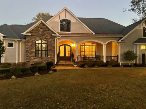 168 Sorrell Red Ct, Burnettown, SC 29851-4209