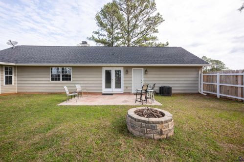 108 Sheffield Way, Warner Robins GA  31088-3031 exterior