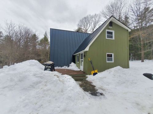 121 Moose Mountain Rd, Orange, NH 03741-7559