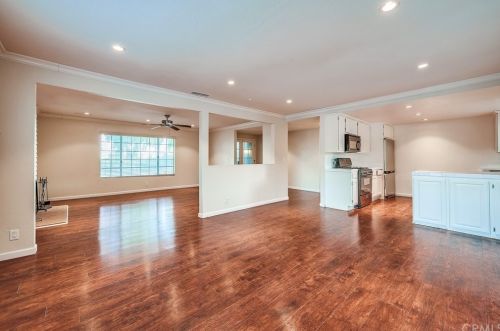 1283 13th St, Upland CA 91786-2966 exterior