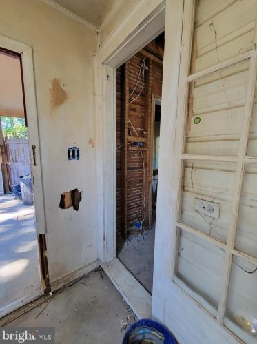 1123 Harrisburg Pike, Carlisle PA  17013-1618 exterior