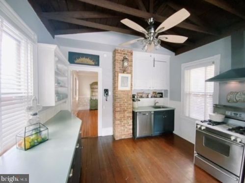 25 Ctr St, Tavistock NJ 08033-1801 exterior