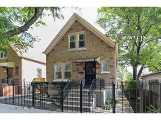 611 Saint Louis Ave, Chicago, IL 60624-1366
