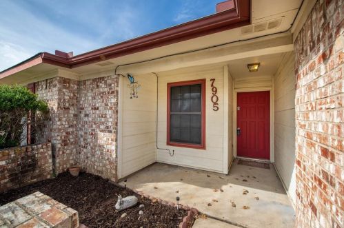 7905 Katie Ln, Fort Worth TX  76148-1512 exterior