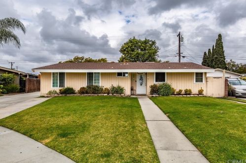 519 Gage Ave, Fullerton, CA 92832-3227