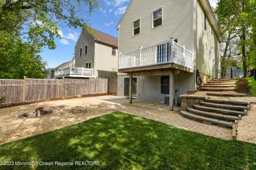13 Ward Ln, Locust, NJ 07760-1730