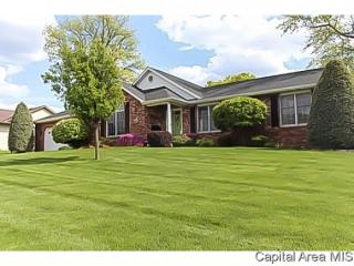 2708 Meadow Pointe Dr, Springfield IL  62702-3356 exterior