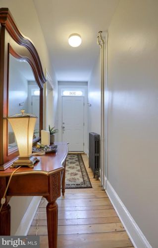 306 Beaver St, Lancaster PA  17603-5338 exterior