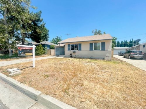 8908 Boyar Ave, Whittier, CA 90605-2004