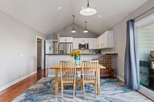 317 Ladera St, Santa Barbara, CA 93101-4538