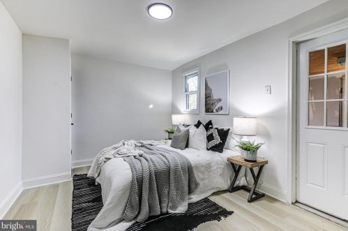 1005 Shore Acres Rd, Arnold MD  21012-1725 exterior