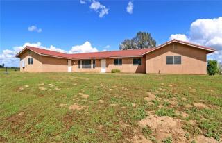 21597 Valley View Rd, Madera, CA 93638-8159