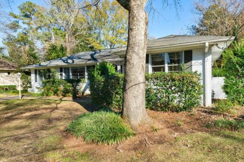 157 Normandy Dr, Marietta, GA 30064-3113