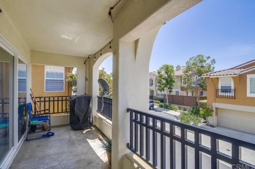 717 Caminito Valiente, Chula Vista CA  91911-6971 exterior