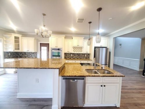 2527 Hope Dr, Conyers GA  30094-3382 exterior