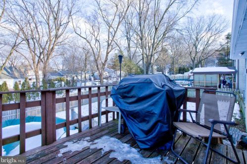 765 Dustin Dr, Lancaster PA  17601-1267 exterior