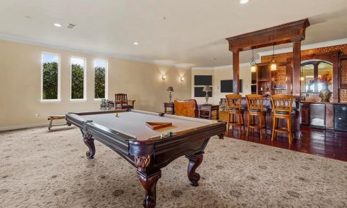 2011 Grn Wing, Granbury TX 76049-5576 exterior