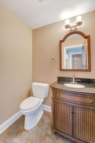 1100 Hyde Park, Crown Point IN 46307-7881 exterior