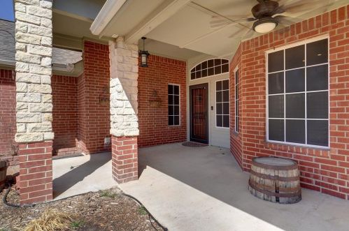 7020 Cattle Dr, Fort Worth TX  76179-2553 exterior