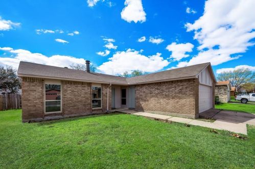 4100 Manzinita St, Fort Worth, TX 76137-1425