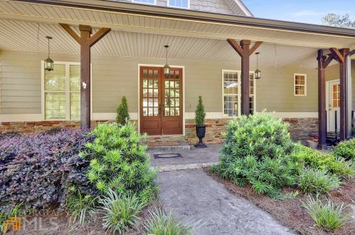 238 Huckaby Rd, Brooks, GA 30205-1503