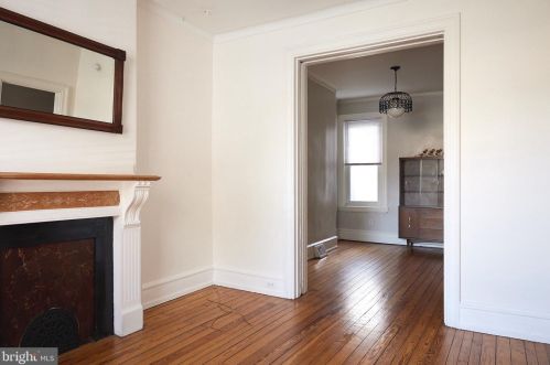 413 42 St, Philadelphia PA 19104-2216 exterior