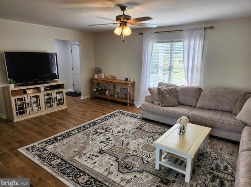 9315 Stonegate Ln, Rhoadesville VA  22542-8560 exterior